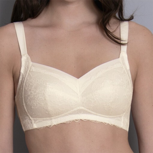 Dalia BH med lomme er fuld af flotte blonder