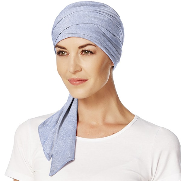 Lækkert Mantra tørklæde i lyseblå melange fra Christine Headwear