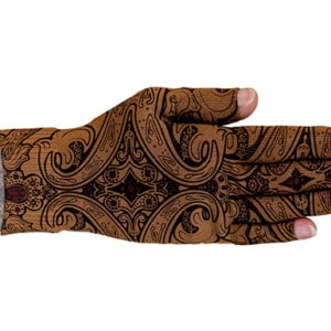 Audrey Mocha kompressionshandske med fingre fra LympheDIVAs