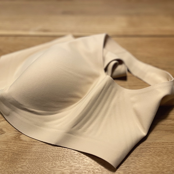 Rillerne i en Linda BH gør en dejlig og mærkbar forskel, fordi de giver mikromassage i det opererede område