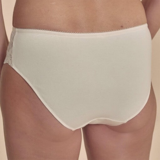 Floria trusser med fine blonde-detaljer fra Amoena - set bagfra