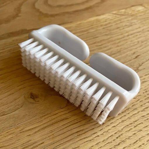 Blød børste til at rengøre protese, lymph pads, silikoneplastre